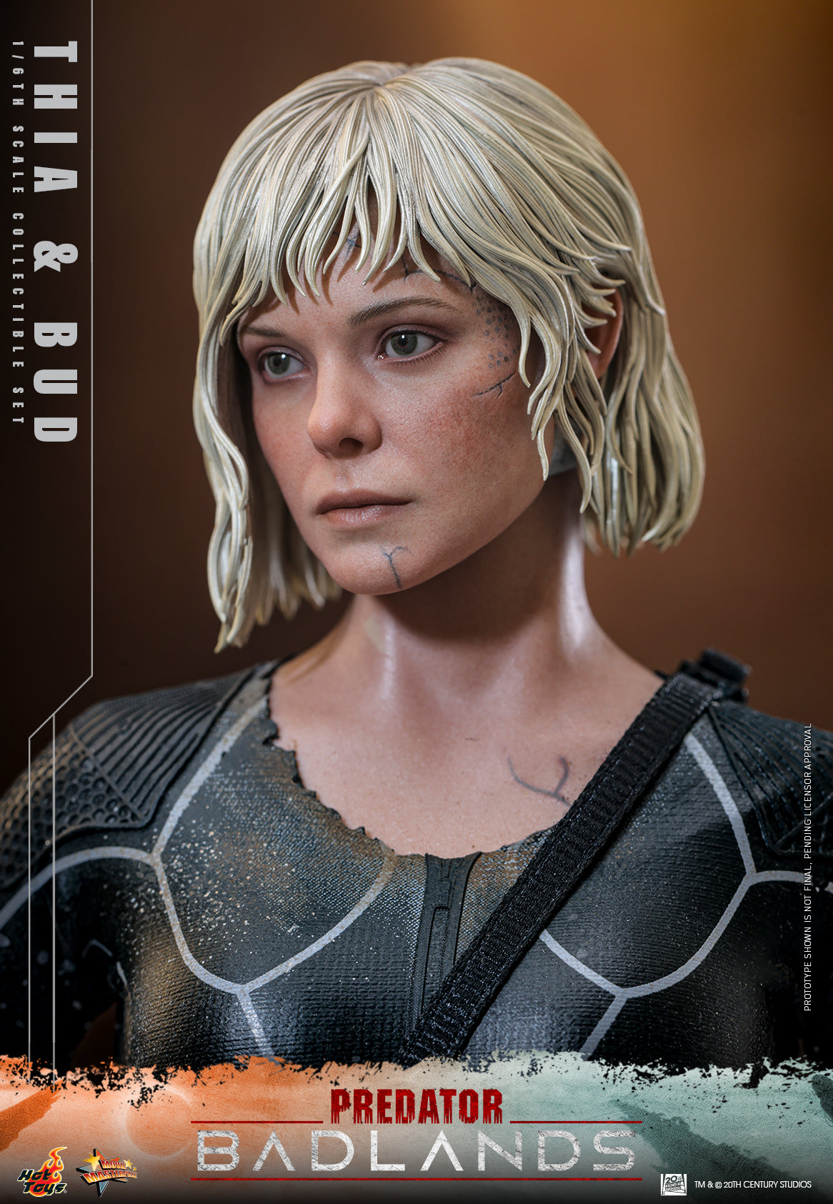 Hot Toys Thia and Bud collectible set