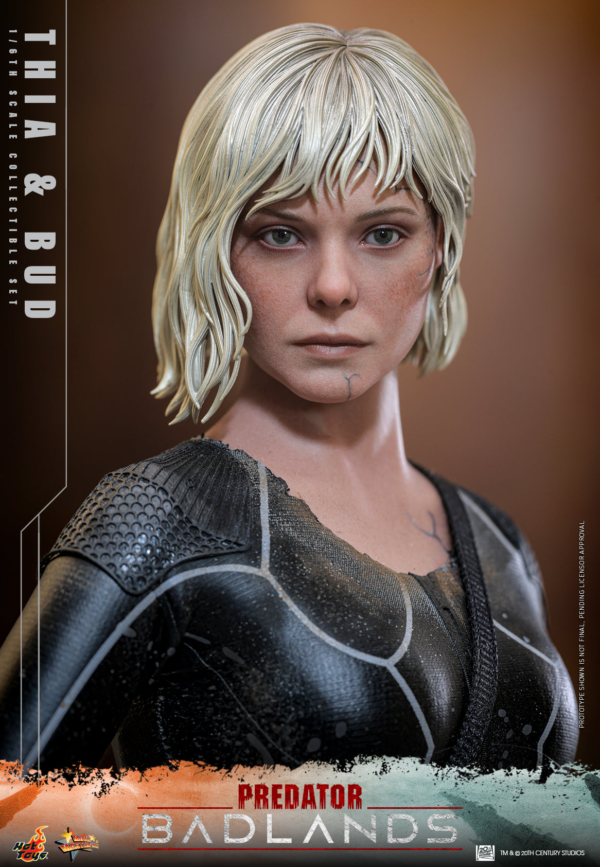 Hot Toys Thia and Bud collectible set