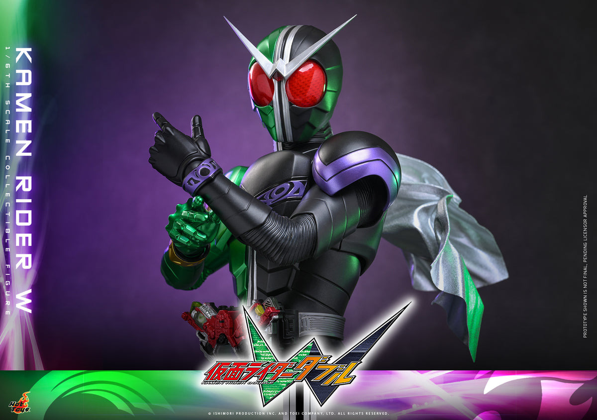 "Kamen Rider W" 1/6th scale Kamen Rider W Collectible Figure