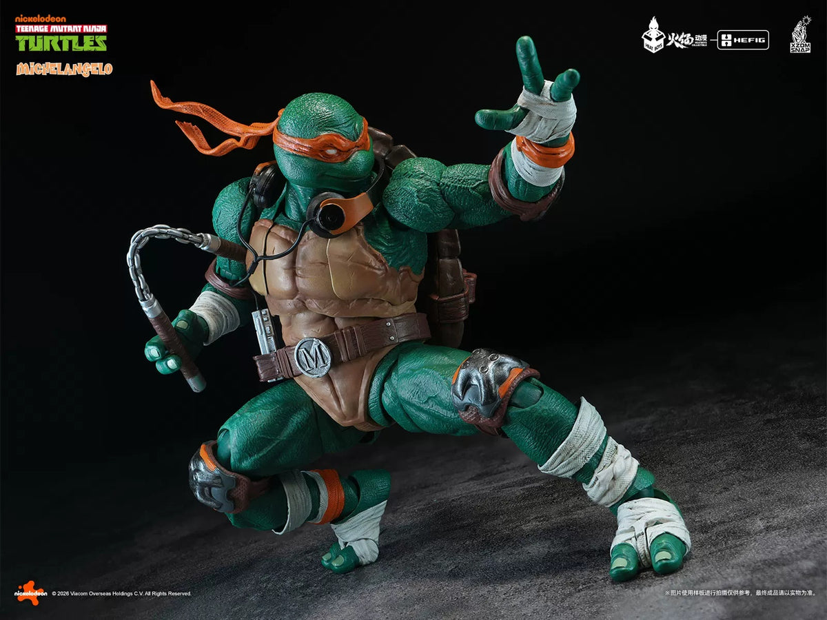 HEATBOYS TMNT Michelangelo Deluxe Edition pose